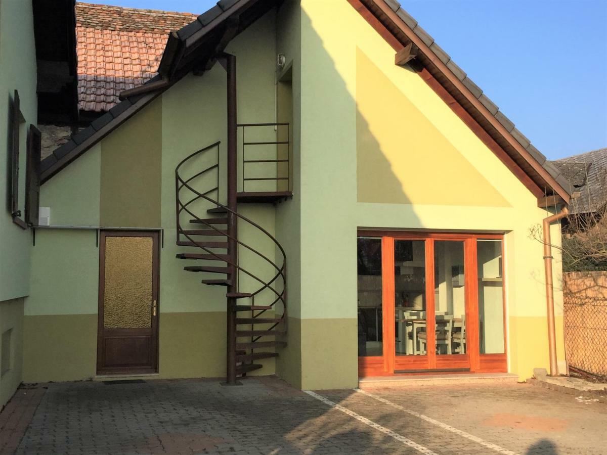 Le Cigogneau-Studio Alcove Au Calme Sainte-Croix-en-Plaine Екстер'єр фото